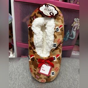 Fuzzy Babba Gingerbread Slipper Socks